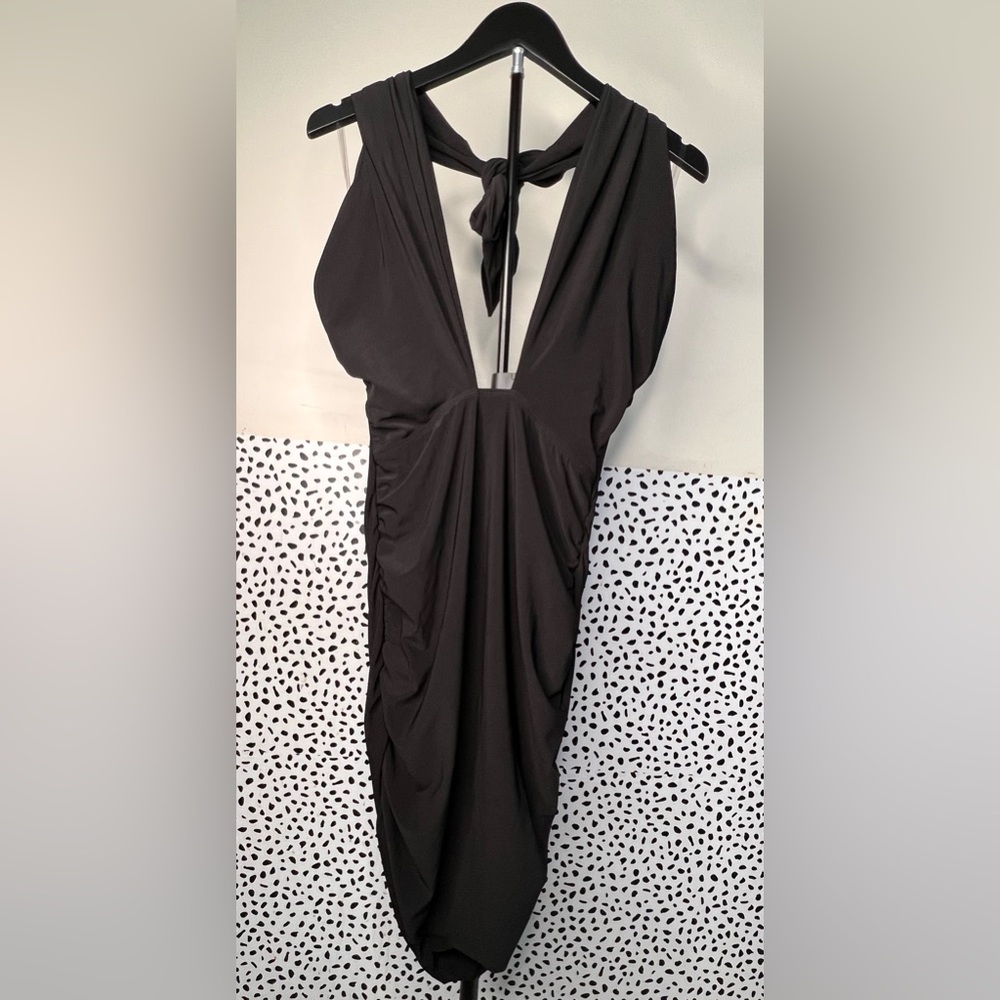 Black Halterneck w/ Deep V-neck Ruched Midi Dress